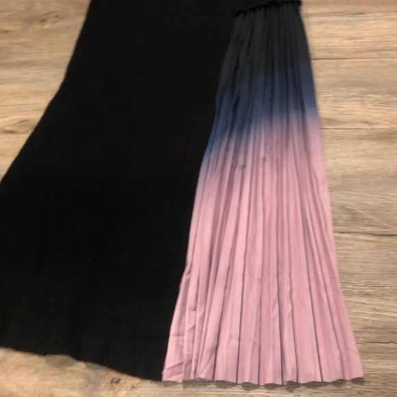 NWOT Dalia McPhee Sweater Dress Black Pleated Ombré Blue & Pink Panel 1X - Picture 4 of 8
